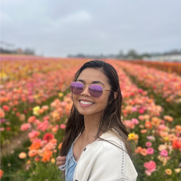 mariel_v